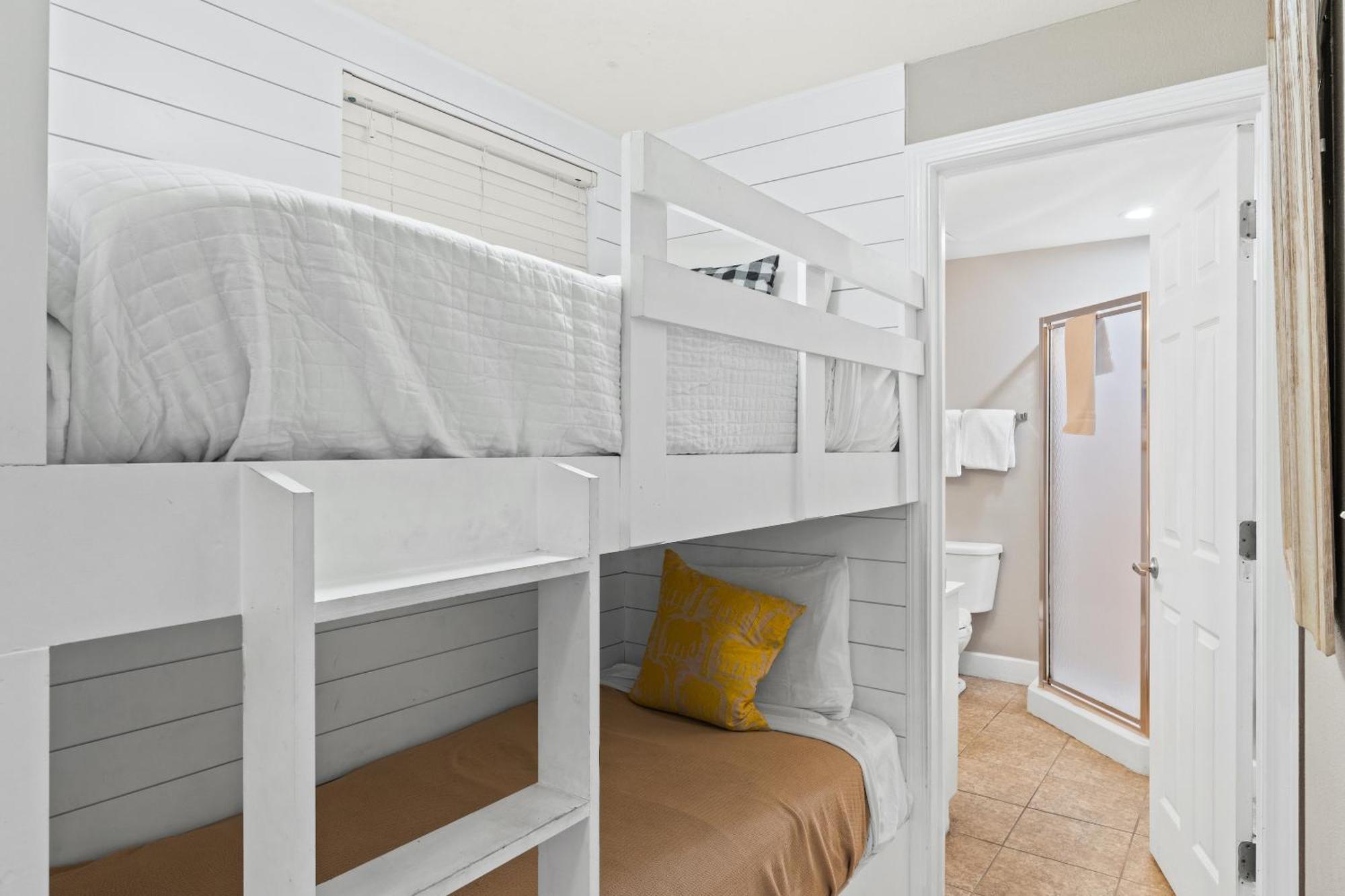 Tidewater Beach Resort By Panhandle Getaways بنما سيتي بيتش الغرفة الصورة