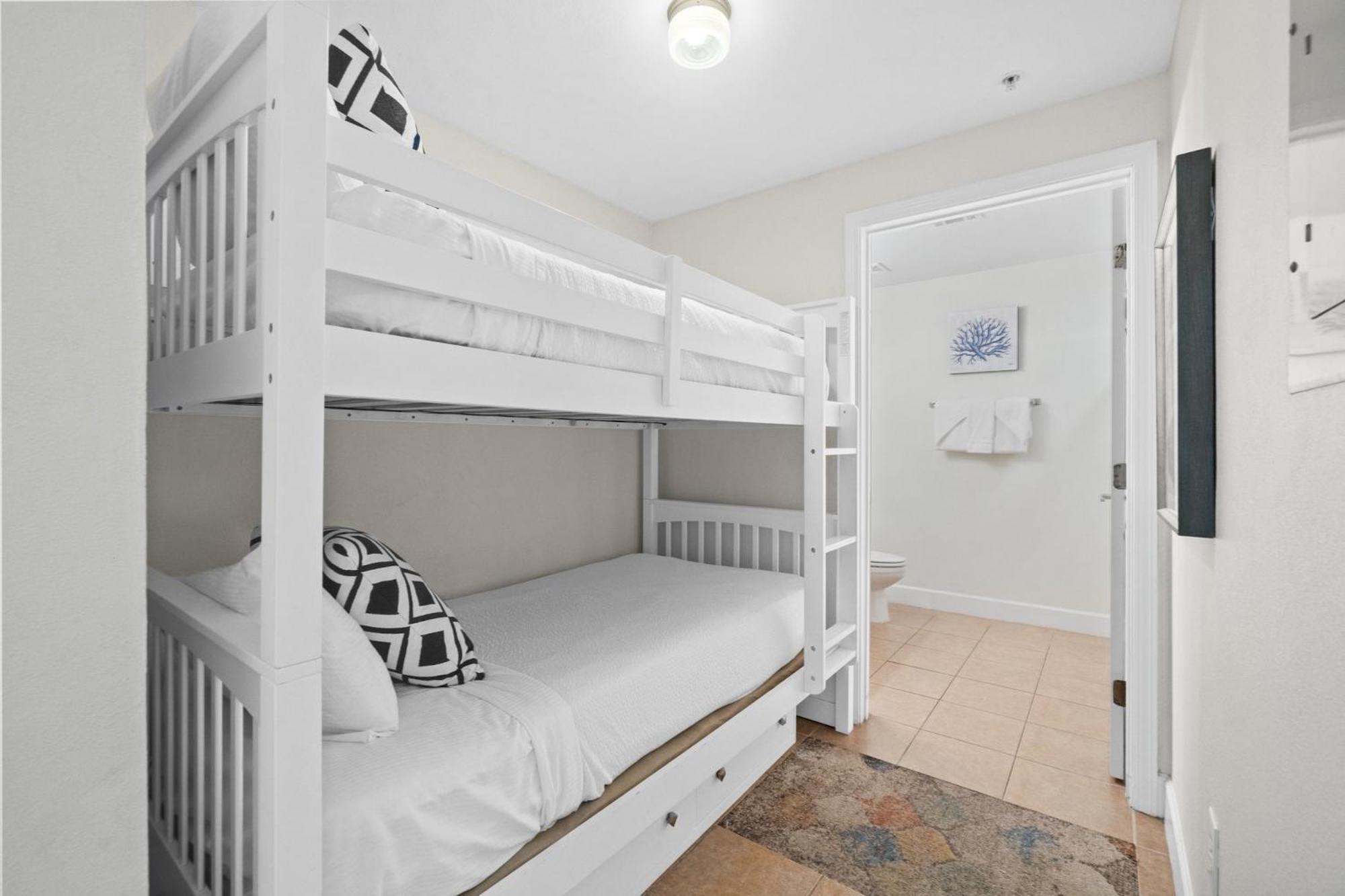 Tidewater Beach Resort By Panhandle Getaways بنما سيتي بيتش الغرفة الصورة